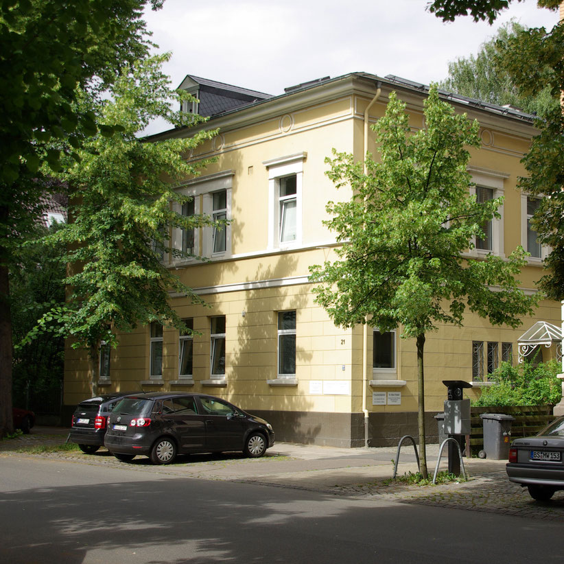 Gebäude